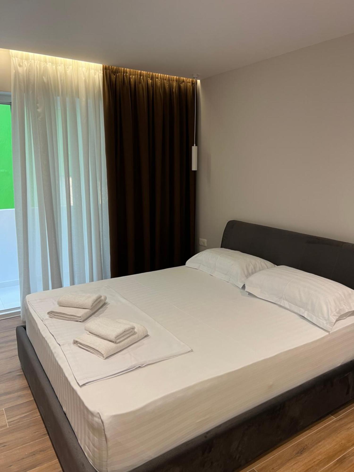 Tirana Central Stay Экстерьер фото