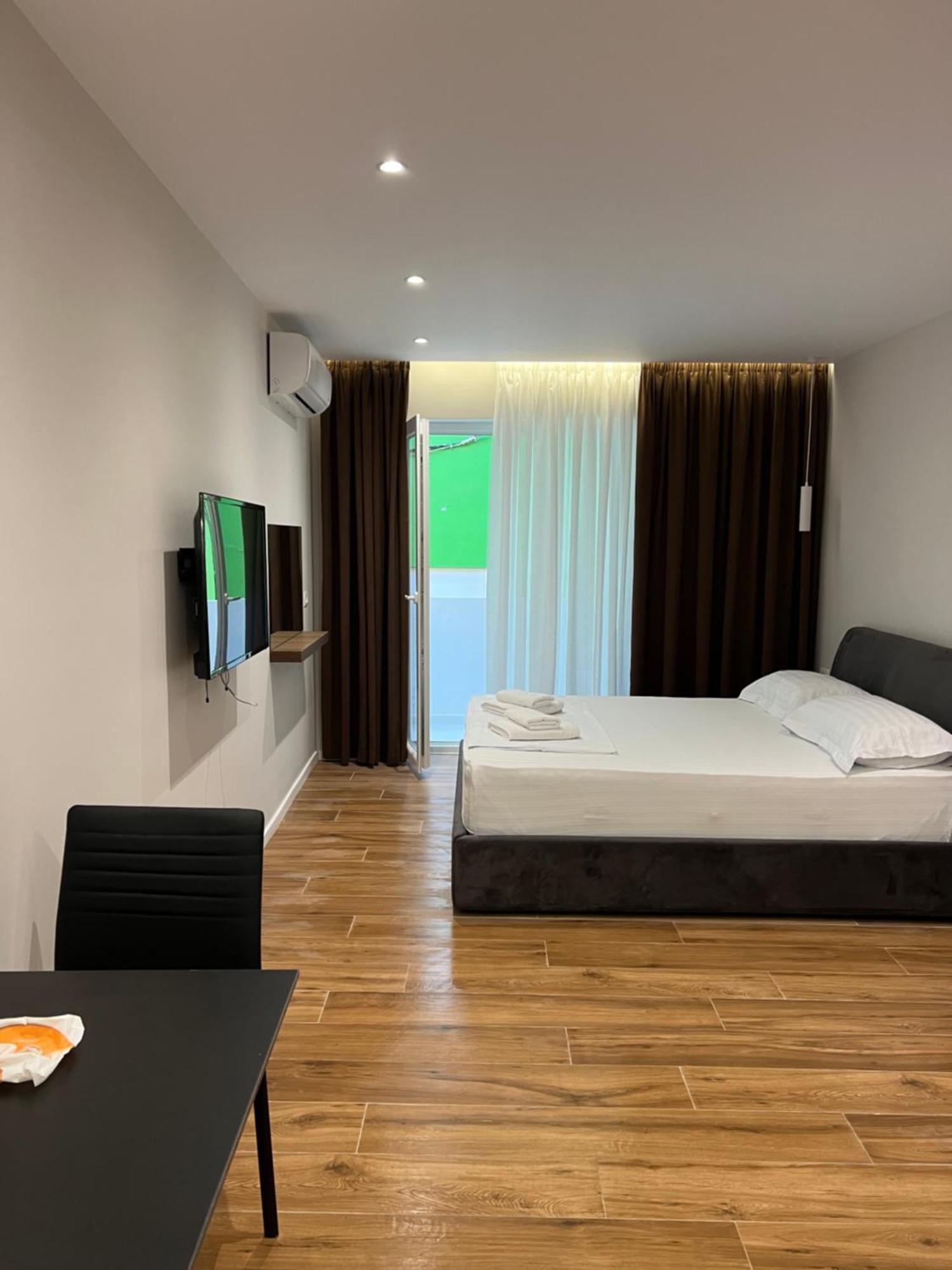 Tirana Central Stay Экстерьер фото