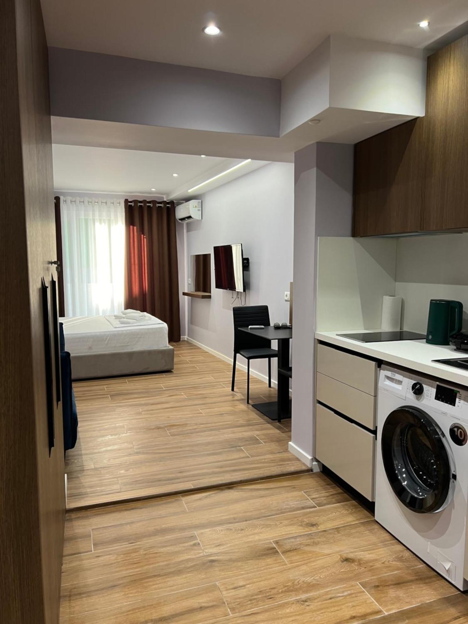 Tirana Central Stay Экстерьер фото